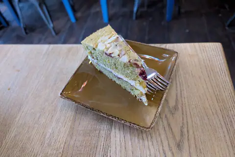 Cake Box photo 1
